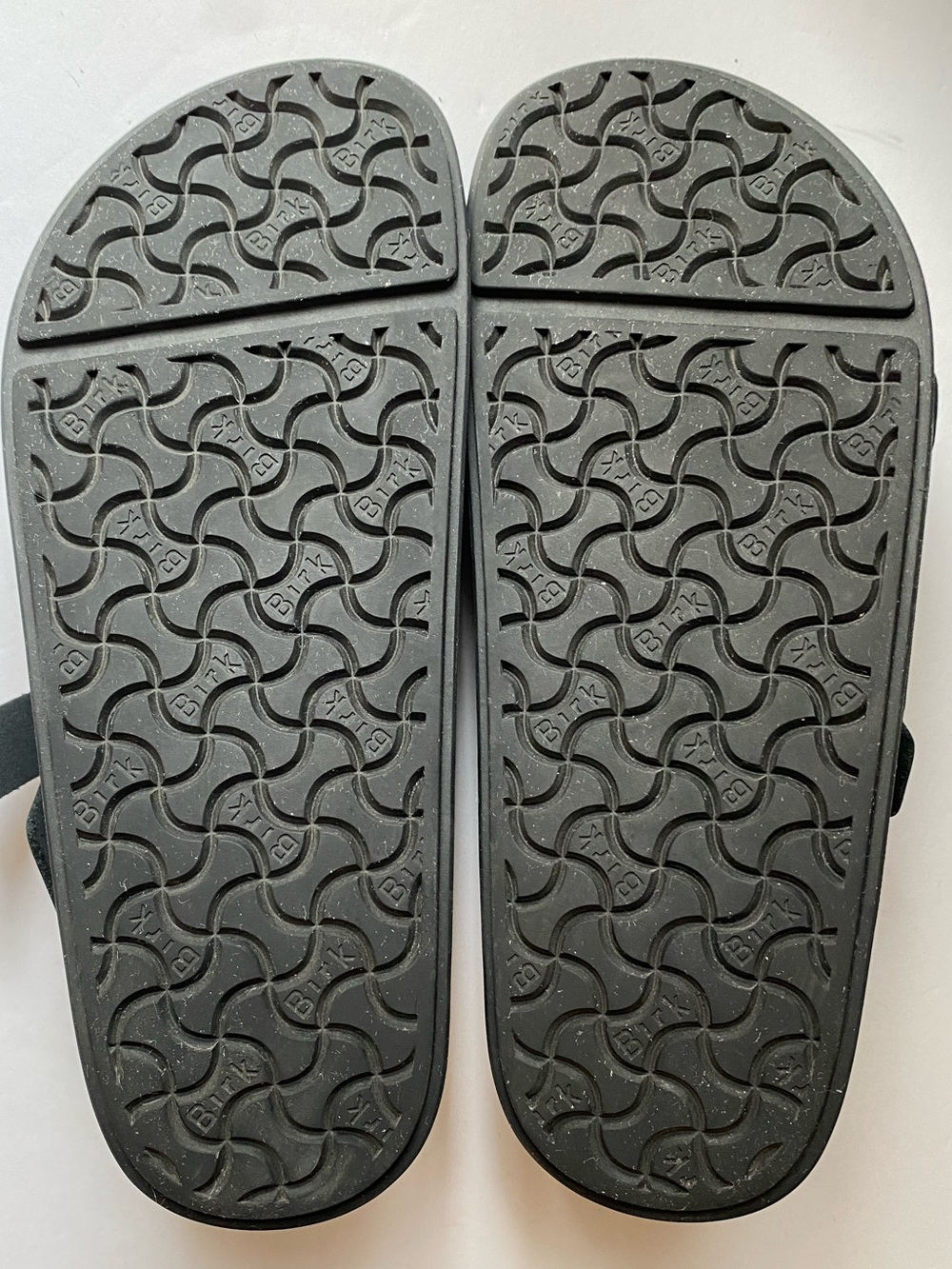 Like New Birkenstock Cannes Exquisite Black Leather Buckle Sandals EU 37 - Picture 6 of 6